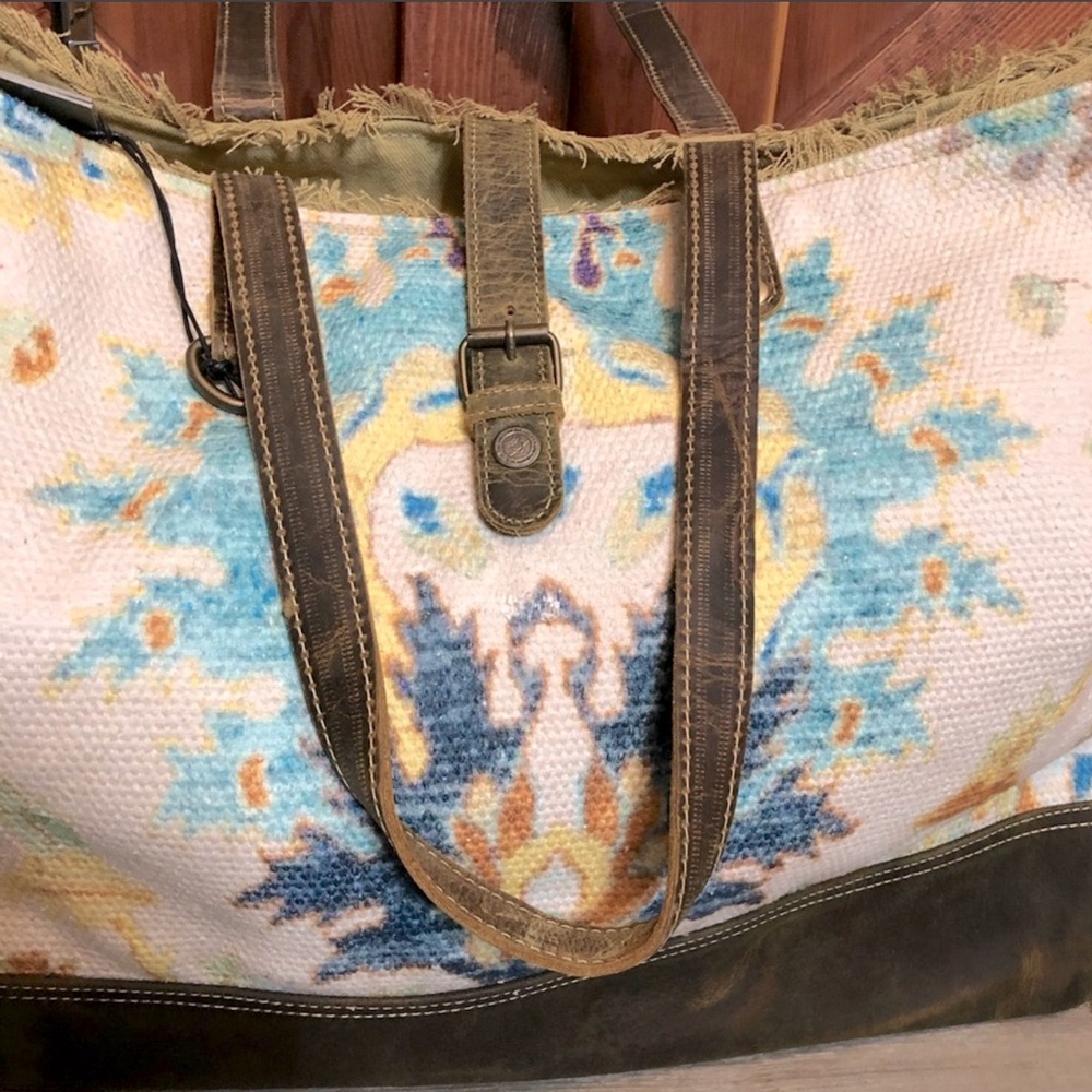 XL Weekender Hobo Myra Bag